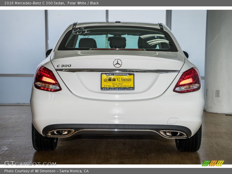 Polar White / Black 2016 Mercedes-Benz C 300 Sedan