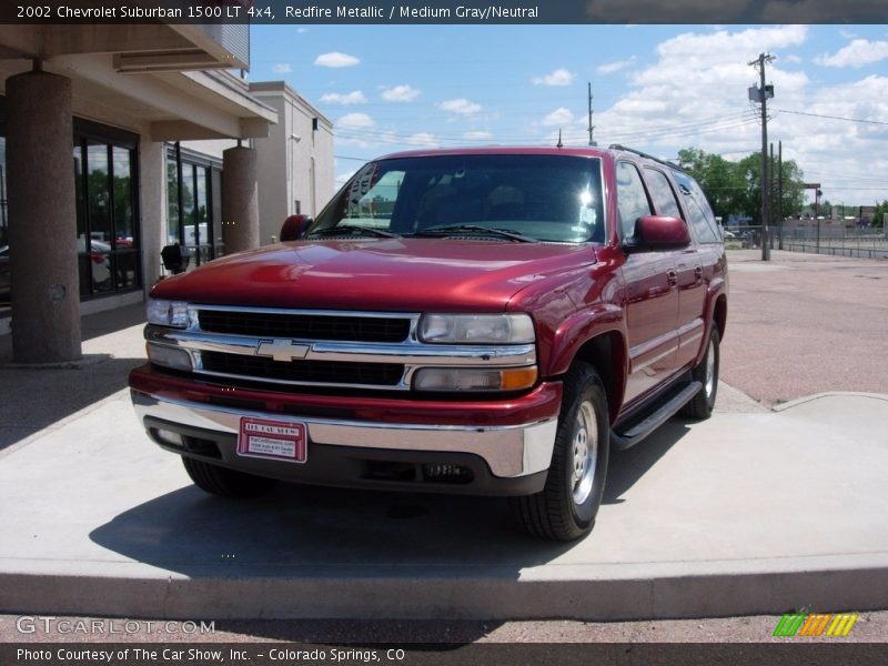 Redfire Metallic / Medium Gray/Neutral 2002 Chevrolet Suburban 1500 LT 4x4