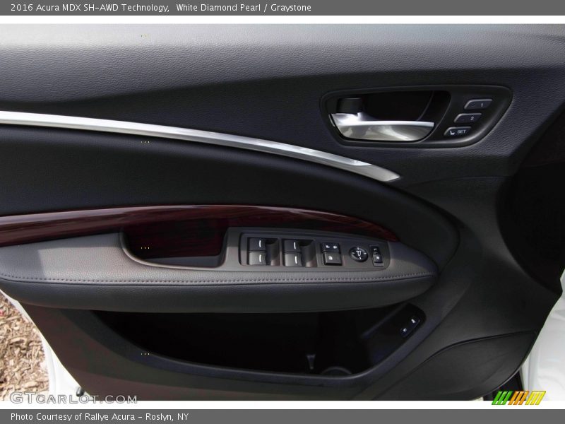 White Diamond Pearl / Graystone 2016 Acura MDX SH-AWD Technology