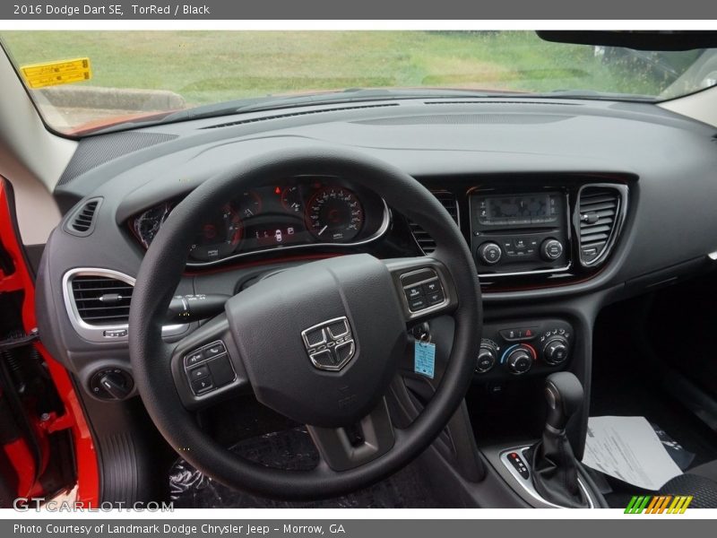 TorRed / Black 2016 Dodge Dart SE