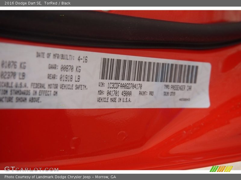 TorRed / Black 2016 Dodge Dart SE