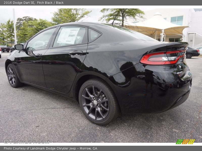 Pitch Black / Black 2016 Dodge Dart SE