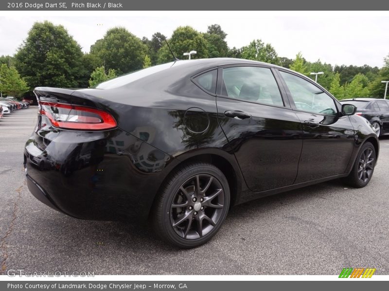 Pitch Black / Black 2016 Dodge Dart SE
