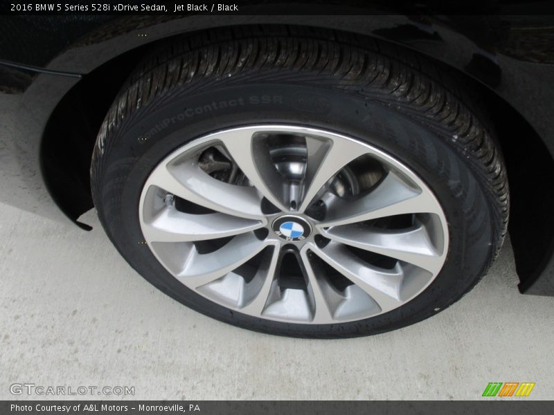 Jet Black / Black 2016 BMW 5 Series 528i xDrive Sedan