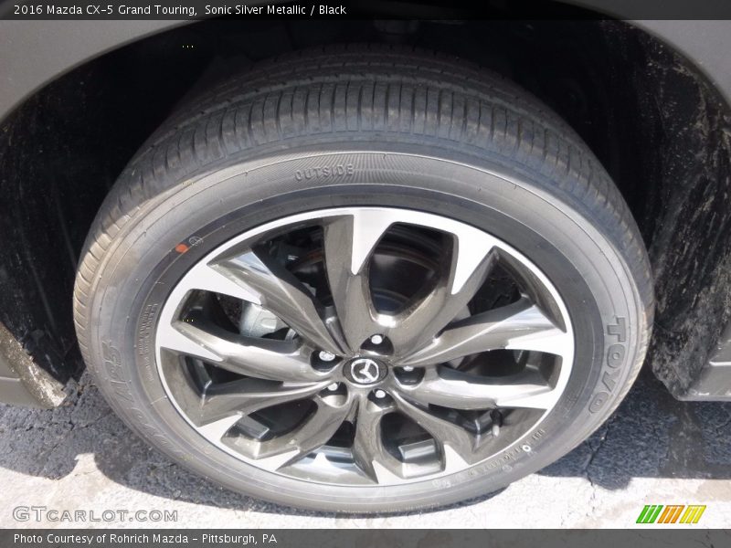 Sonic Silver Metallic / Black 2016 Mazda CX-5 Grand Touring