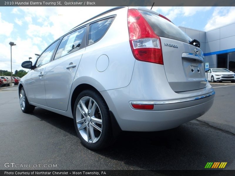 Quicksilver / Black 2010 Hyundai Elantra Touring SE