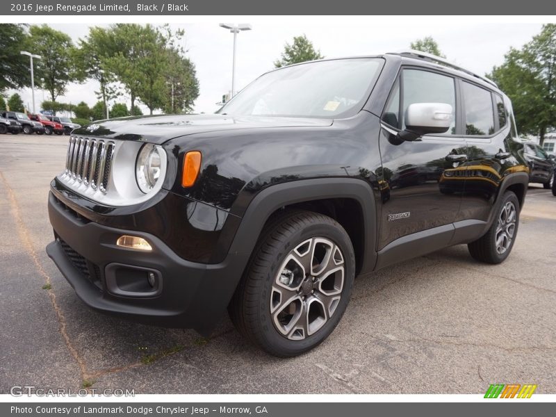 Front 3/4 View of 2016 Renegade Limited