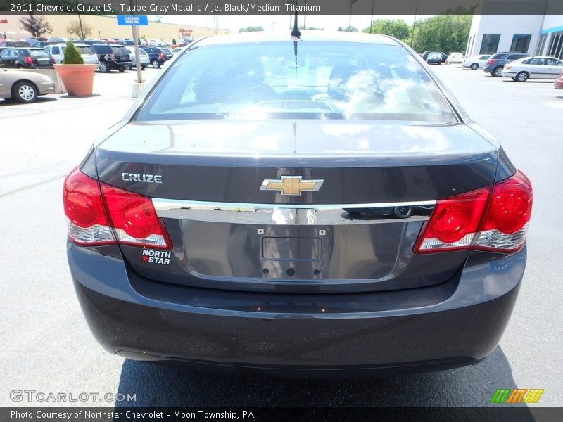 Taupe Gray Metallic / Jet Black/Medium Titanium 2011 Chevrolet Cruze LS