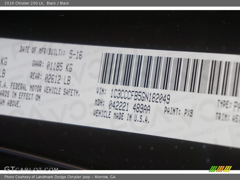 Black / Black 2016 Chrysler 200 LX