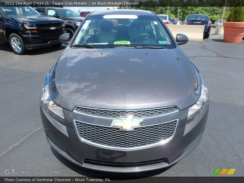 Taupe Gray Metallic / Jet Black/Medium Titanium 2011 Chevrolet Cruze LS