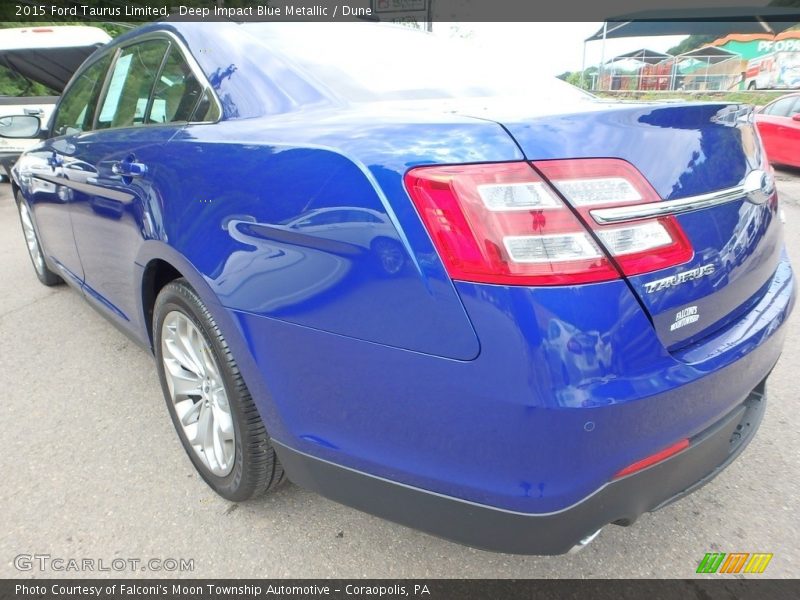 Deep Impact Blue Metallic / Dune 2015 Ford Taurus Limited