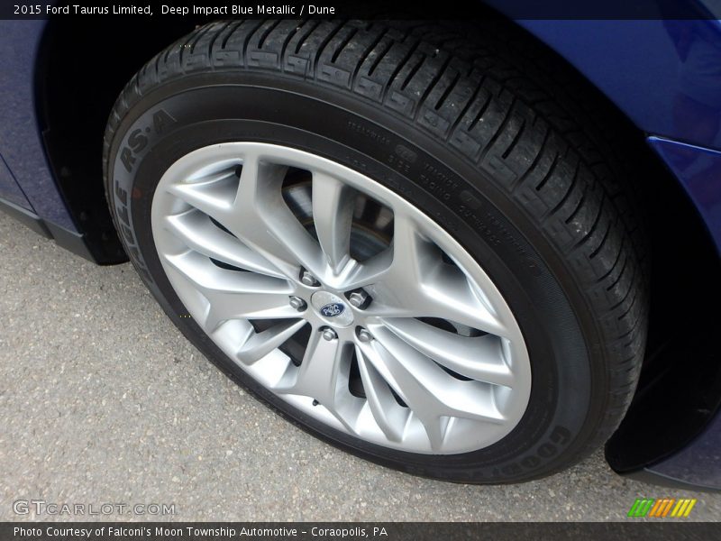 Deep Impact Blue Metallic / Dune 2015 Ford Taurus Limited
