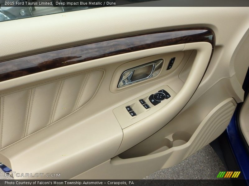Deep Impact Blue Metallic / Dune 2015 Ford Taurus Limited