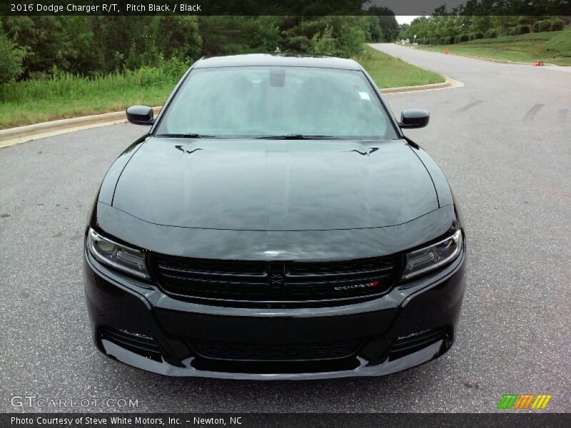 Pitch Black / Black 2016 Dodge Charger R/T