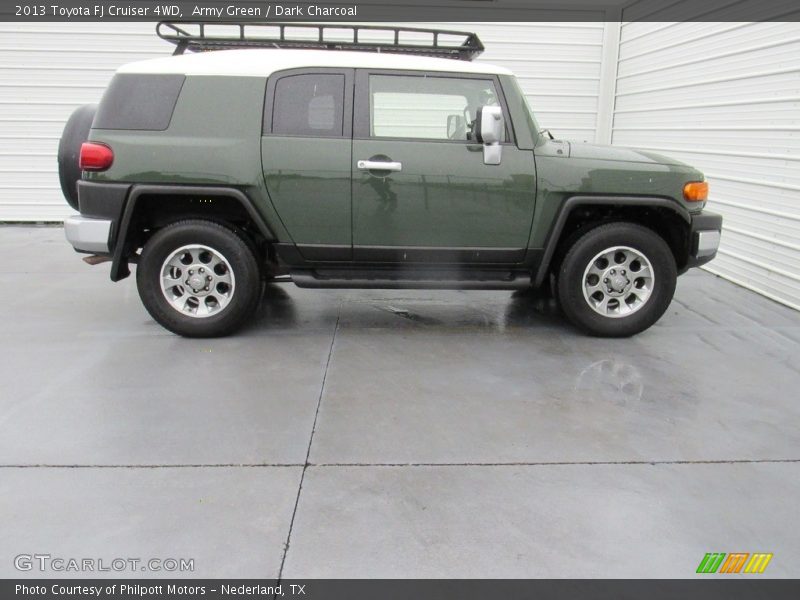Army Green / Dark Charcoal 2013 Toyota FJ Cruiser 4WD