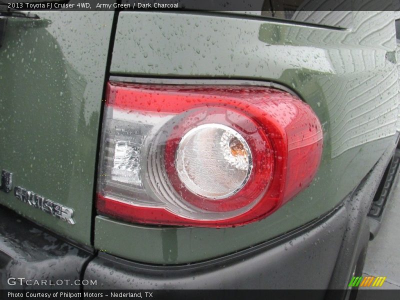 Army Green / Dark Charcoal 2013 Toyota FJ Cruiser 4WD