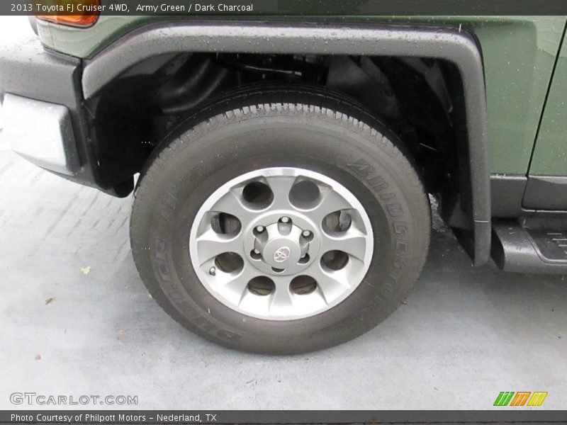 Army Green / Dark Charcoal 2013 Toyota FJ Cruiser 4WD