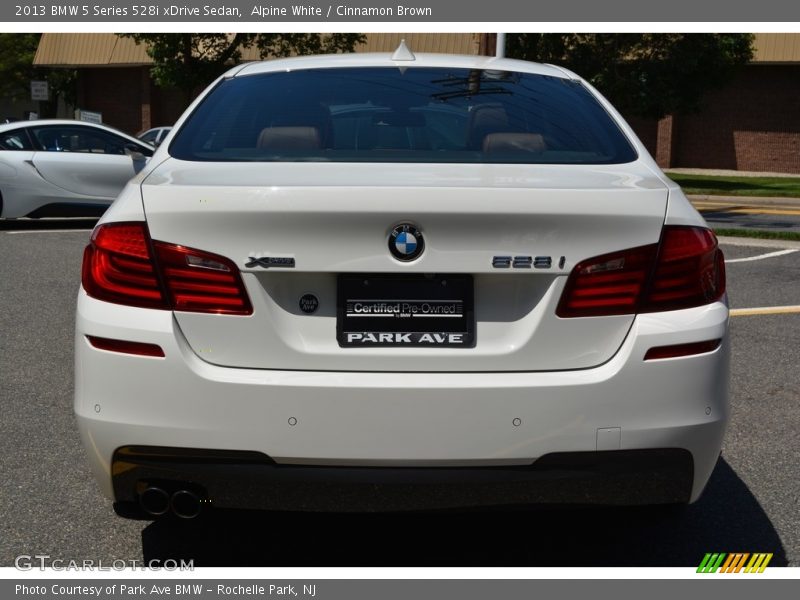 Alpine White / Cinnamon Brown 2013 BMW 5 Series 528i xDrive Sedan