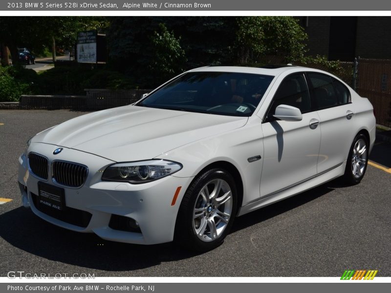 Alpine White / Cinnamon Brown 2013 BMW 5 Series 528i xDrive Sedan