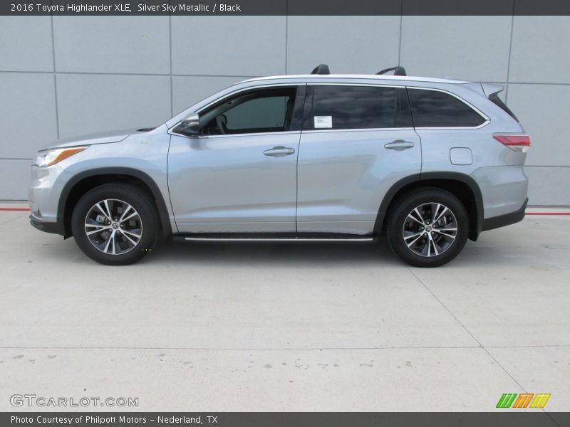 Silver Sky Metallic / Black 2016 Toyota Highlander XLE