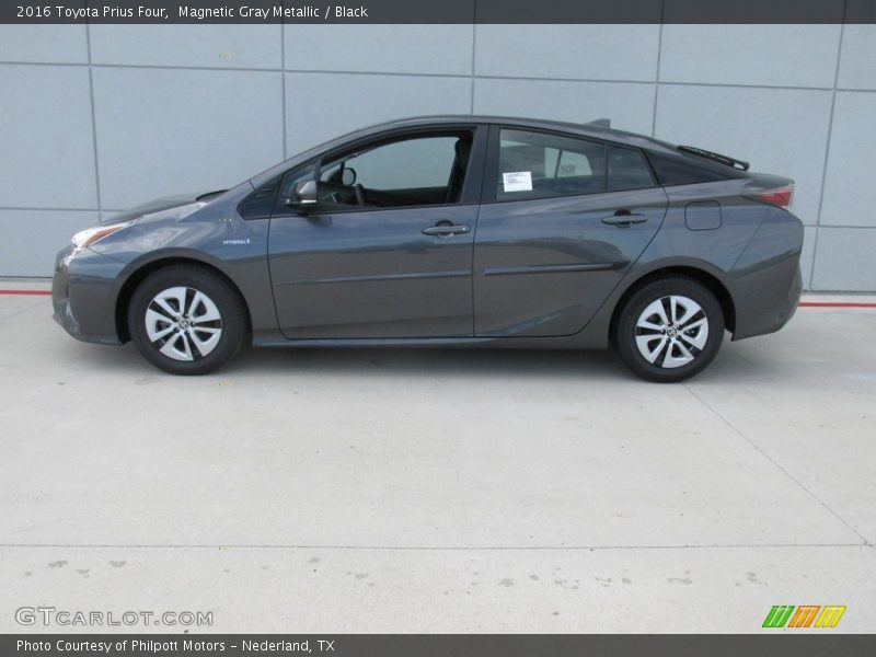 Magnetic Gray Metallic / Black 2016 Toyota Prius Four