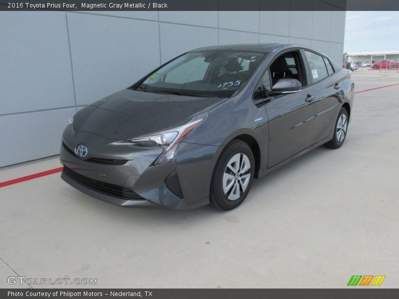 Magnetic Gray Metallic / Black 2016 Toyota Prius Four