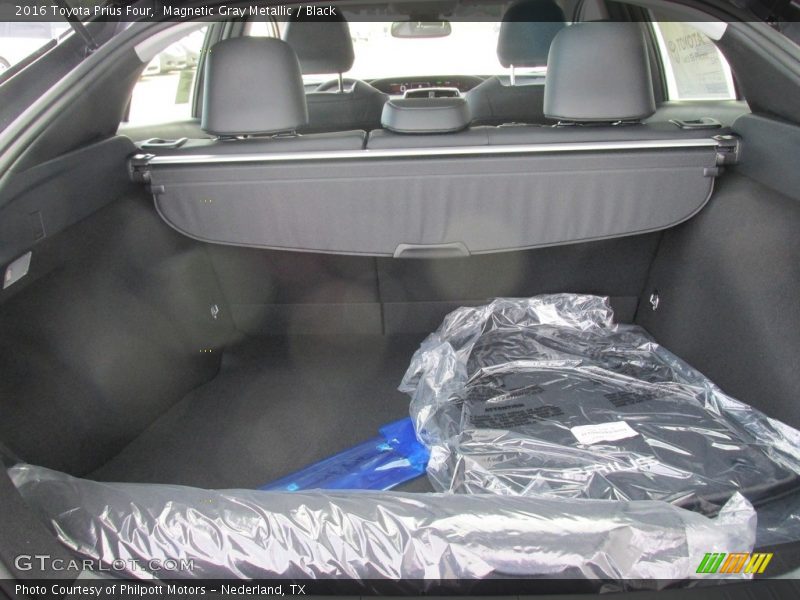 Magnetic Gray Metallic / Black 2016 Toyota Prius Four