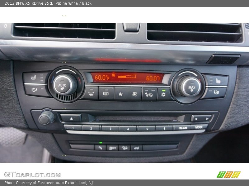 Alpine White / Black 2013 BMW X5 xDrive 35d