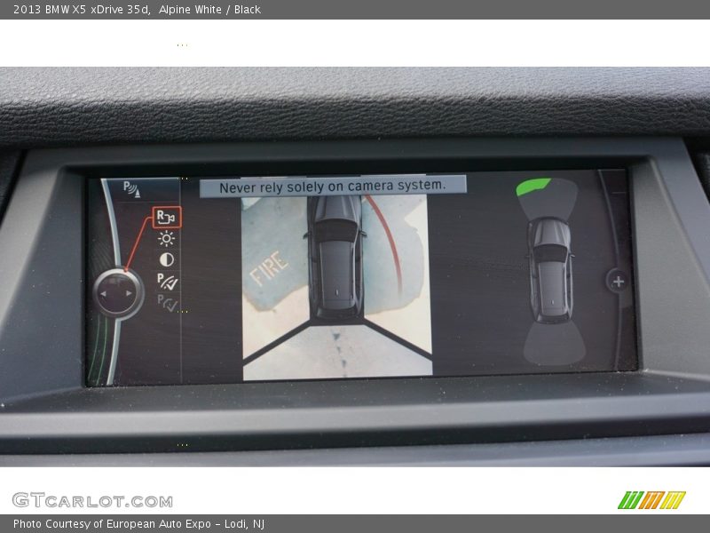 Alpine White / Black 2013 BMW X5 xDrive 35d