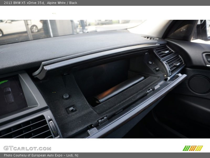 Alpine White / Black 2013 BMW X5 xDrive 35d
