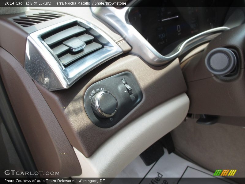Terra Mocha Metallic / Shale/Brownstone 2014 Cadillac SRX Luxury