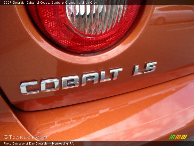 Sunburst Orange Metallic / Gray 2007 Chevrolet Cobalt LS Coupe