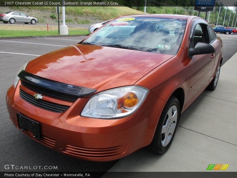 Sunburst Orange Metallic / Gray 2007 Chevrolet Cobalt LS Coupe