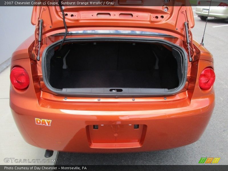 Sunburst Orange Metallic / Gray 2007 Chevrolet Cobalt LS Coupe