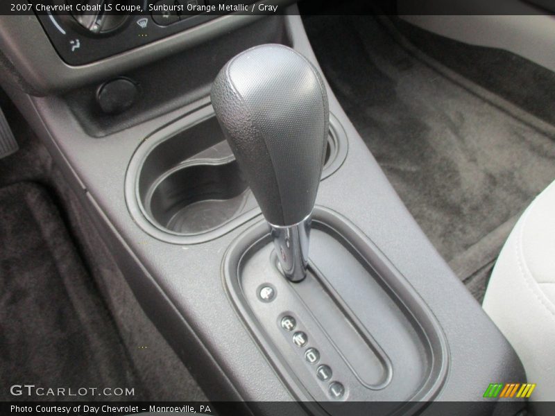 Sunburst Orange Metallic / Gray 2007 Chevrolet Cobalt LS Coupe