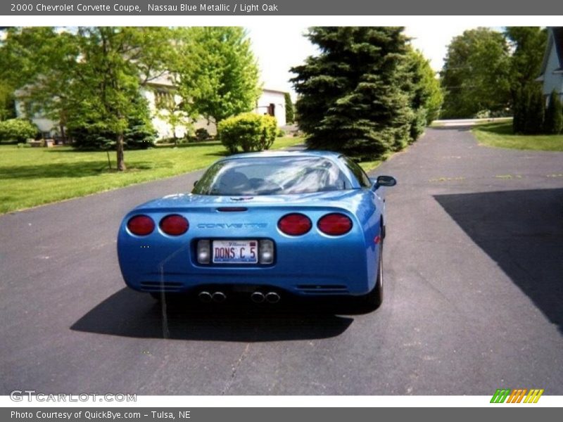 Nassau Blue Metallic / Light Oak 2000 Chevrolet Corvette Coupe