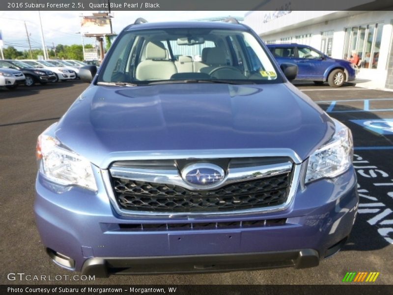 Quartz Blue Pearl / Black 2016 Subaru Forester 2.5i