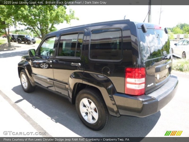Brilliant Black Crystal Pearl / Dark Slate Gray 2010 Jeep Liberty Sport 4x4