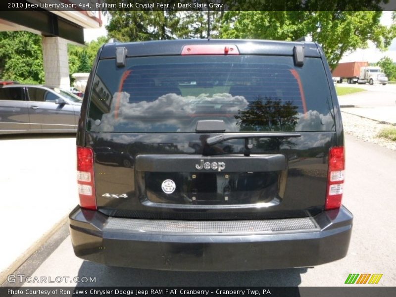 Brilliant Black Crystal Pearl / Dark Slate Gray 2010 Jeep Liberty Sport 4x4