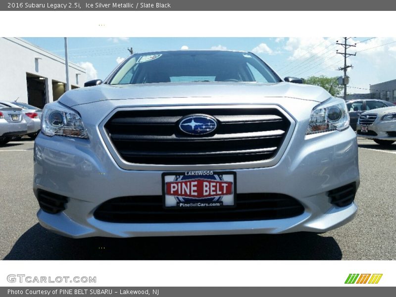 Ice Silver Metallic / Slate Black 2016 Subaru Legacy 2.5i