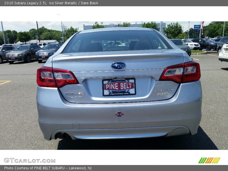 Ice Silver Metallic / Slate Black 2016 Subaru Legacy 2.5i