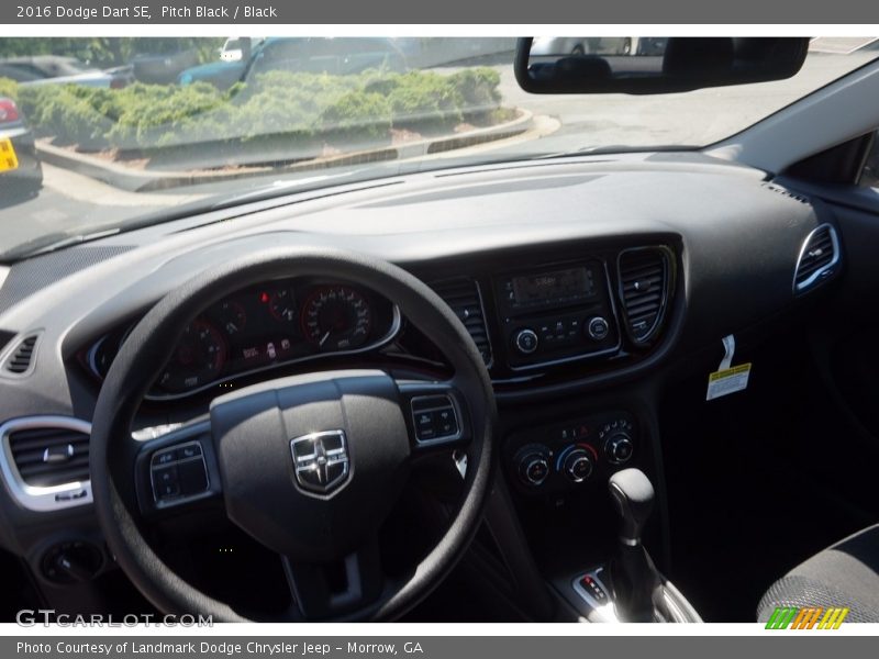 Pitch Black / Black 2016 Dodge Dart SE