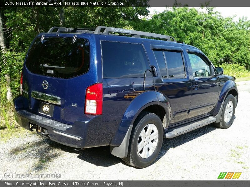 Majestic Blue Metallic / Graphite 2006 Nissan Pathfinder LE 4x4