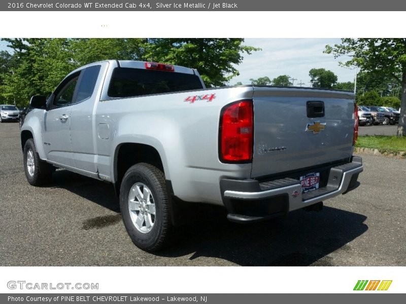 Silver Ice Metallic / Jet Black 2016 Chevrolet Colorado WT Extended Cab 4x4