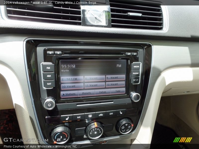 Candy White / Cornsilk Beige 2014 Volkswagen Passat 1.8T SE