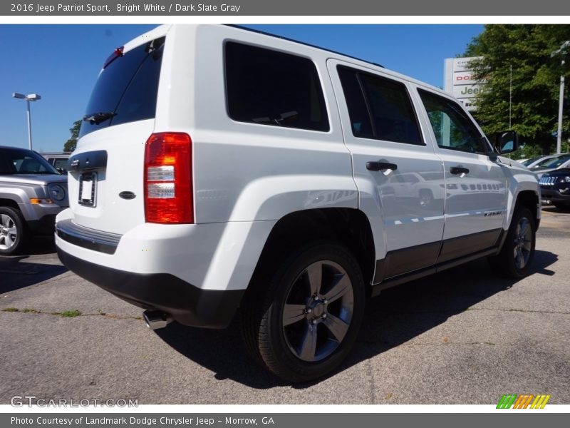 Bright White / Dark Slate Gray 2016 Jeep Patriot Sport
