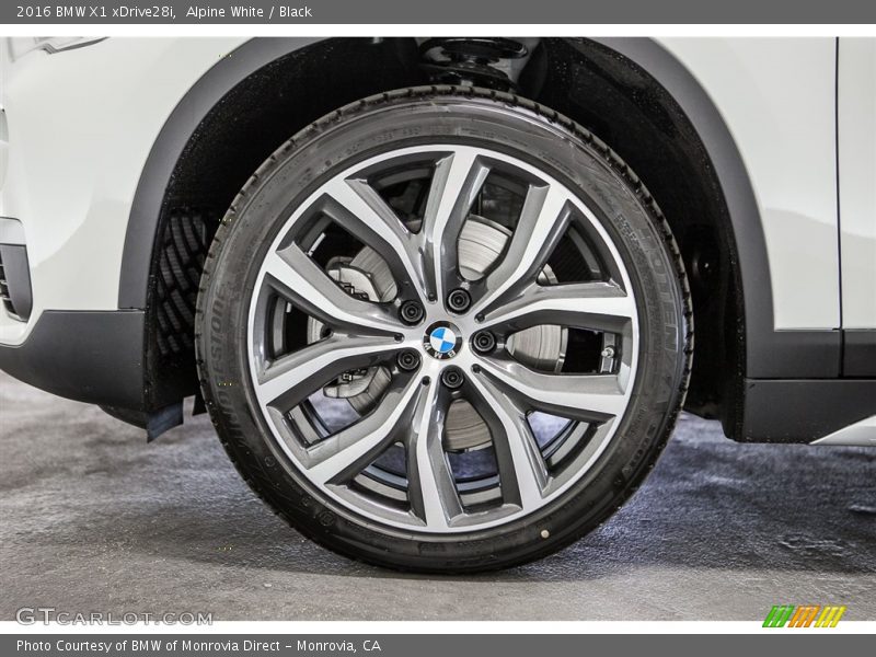 Alpine White / Black 2016 BMW X1 xDrive28i