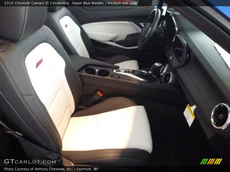 Hyper Blue Metallic / Medium Ash Gray 2016 Chevrolet Camaro SS Convertible