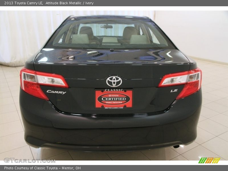 Attitude Black Metallic / Ivory 2013 Toyota Camry LE