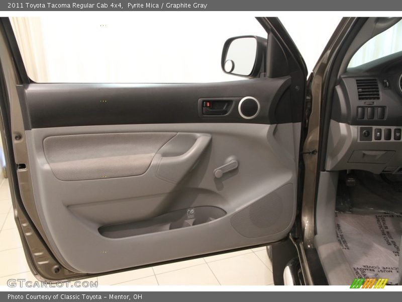 Pyrite Mica / Graphite Gray 2011 Toyota Tacoma Regular Cab 4x4